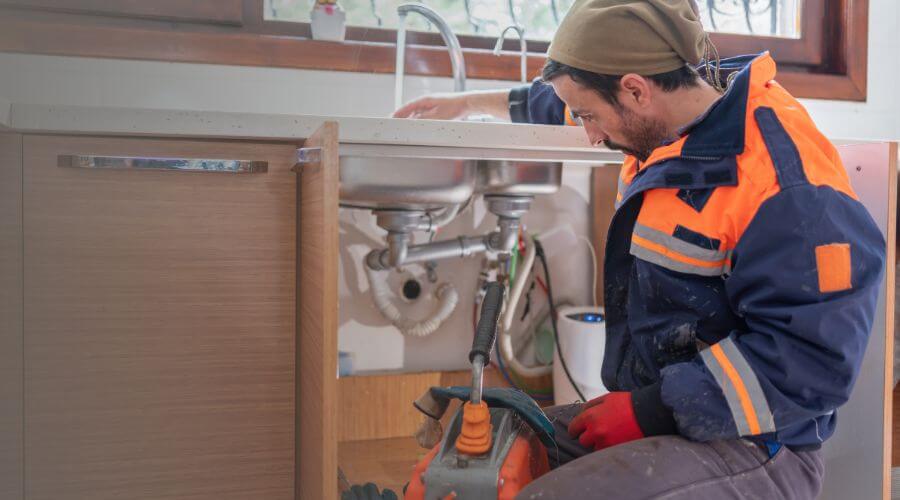 Expert burst pipe repair services in Greenback, TN